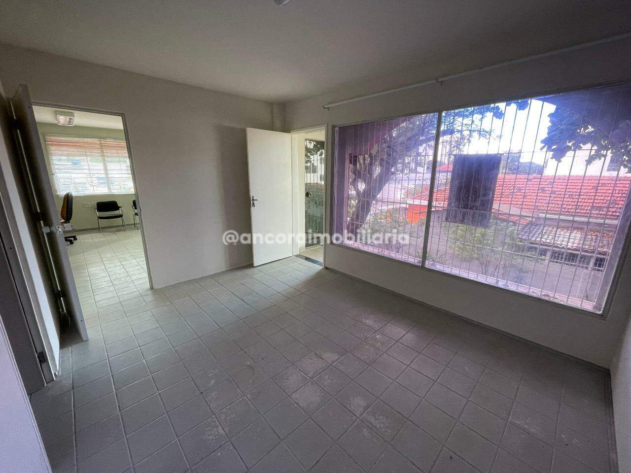 Sala para aluguel no Encruzilhada: 