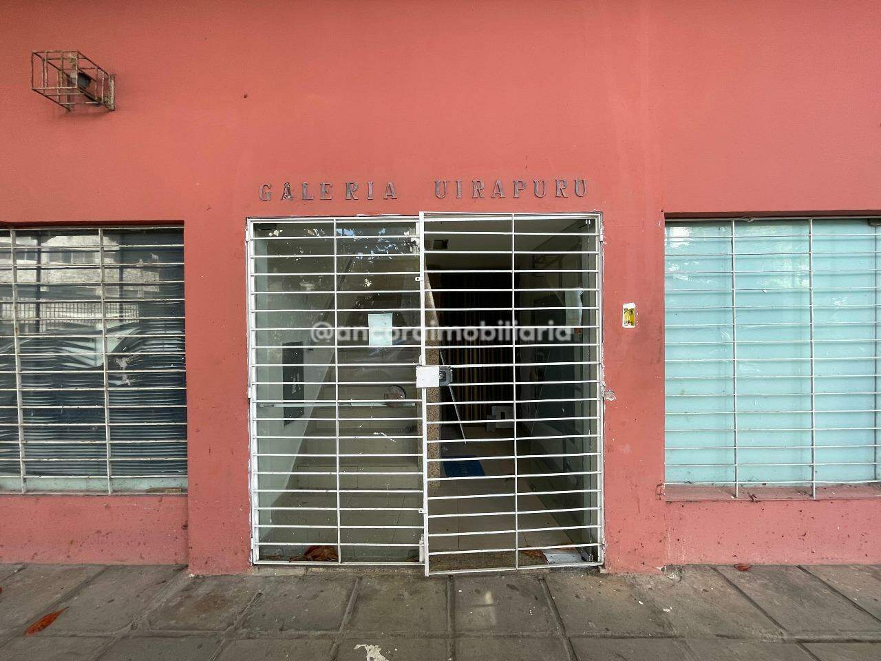 Sala para aluguel no Encruzilhada: 