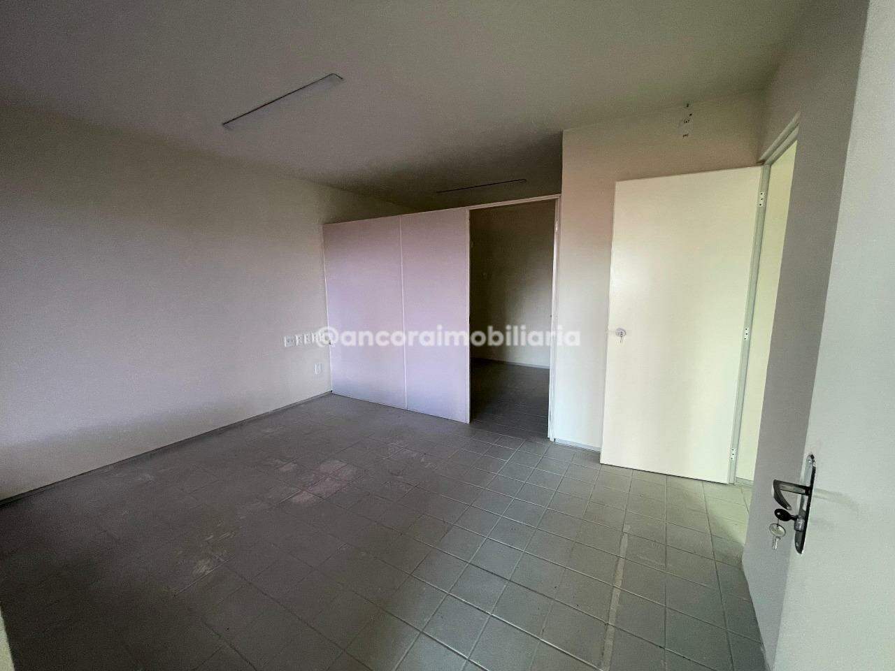 Sala para aluguel no Encruzilhada: 
