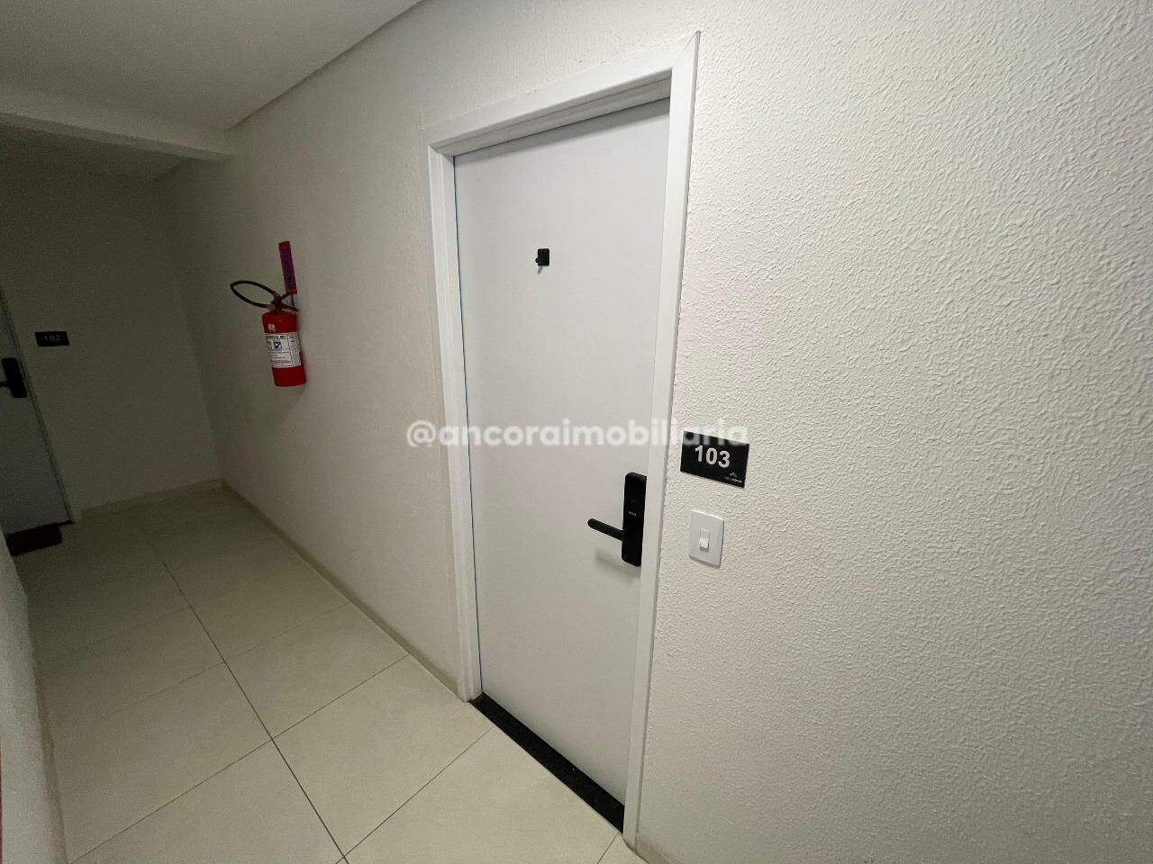 Apartamento para aluguel no Madalena: 