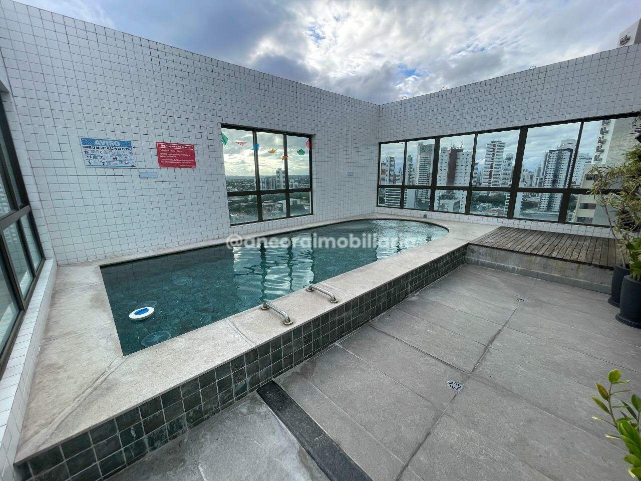 Apartamento para aluguel no Madalena: