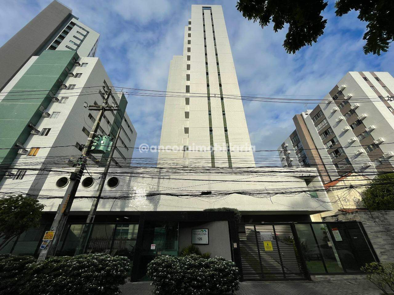 Apartamento para aluguel no Madalena: 