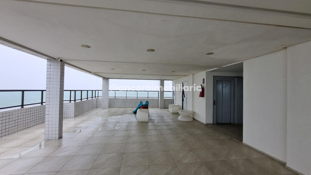 Flat à venda no Barra de Jangada: 