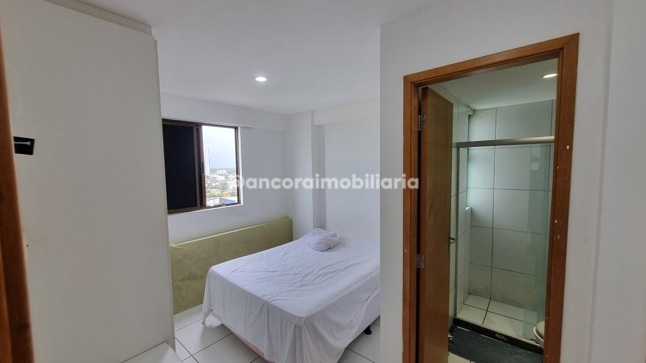 Flat à venda no Barra de Jangada: 