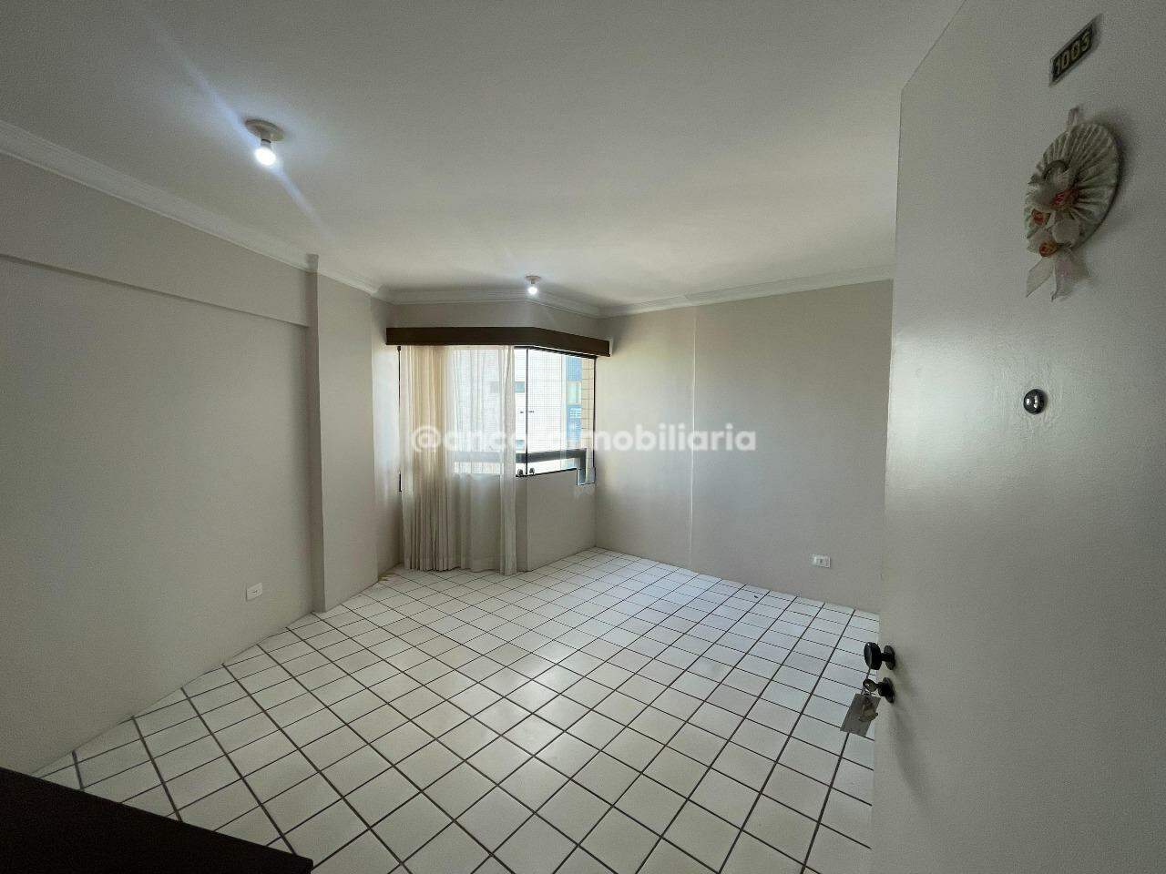 Apartamento para aluguel no Espinheiro: 