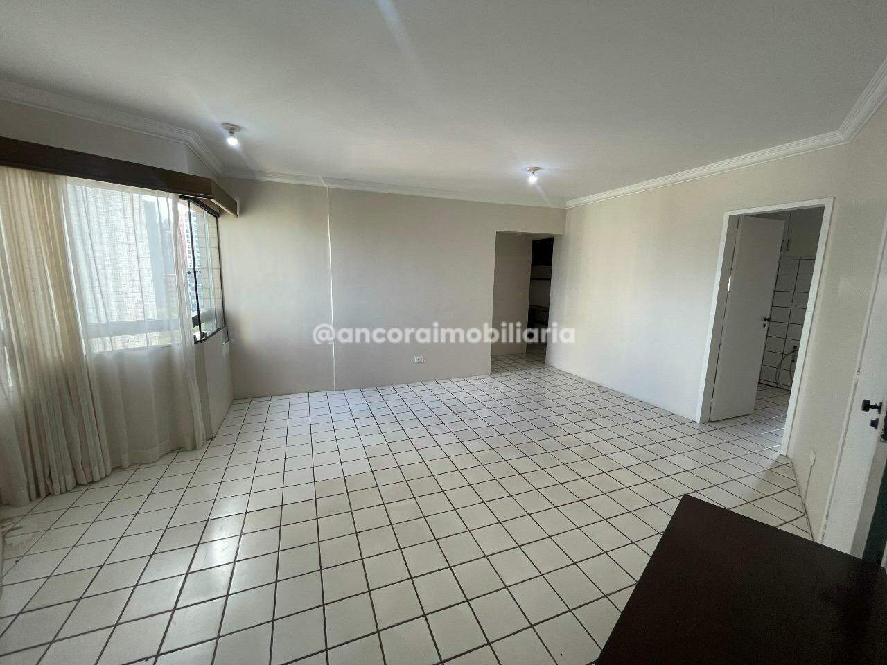 Apartamento para aluguel no Espinheiro: 