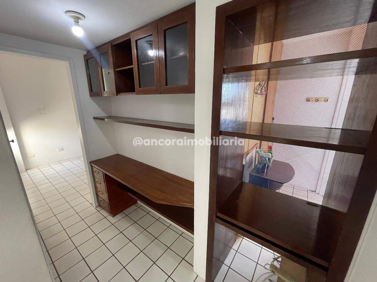 Apartamento para aluguel no Espinheiro: 