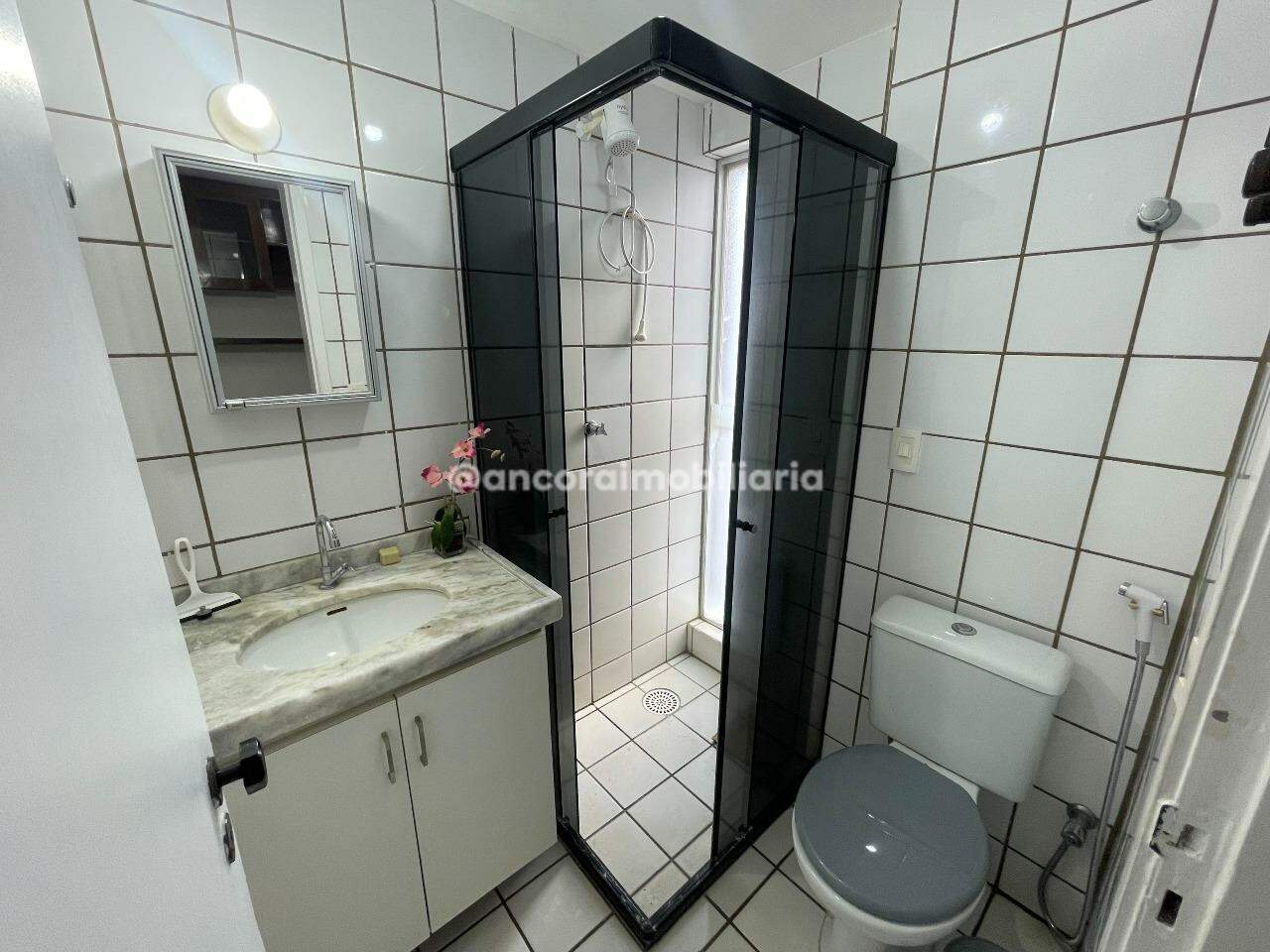 Apartamento para aluguel no Espinheiro: 