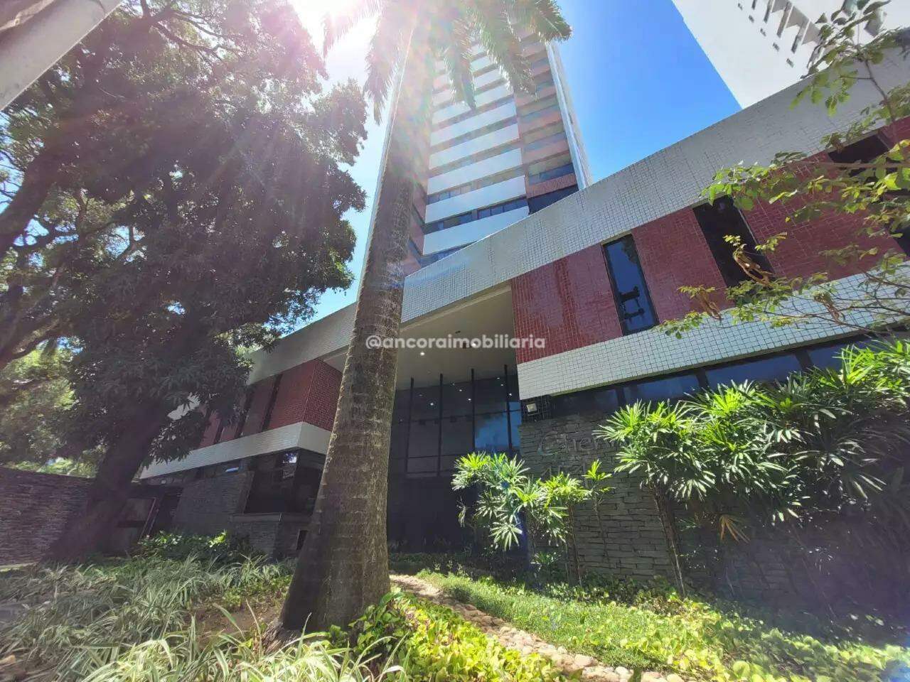 Apartamento à venda no Graças: 