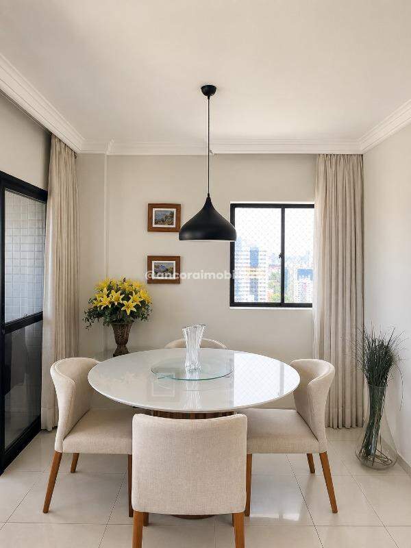 Apartamento à venda no Graças: 