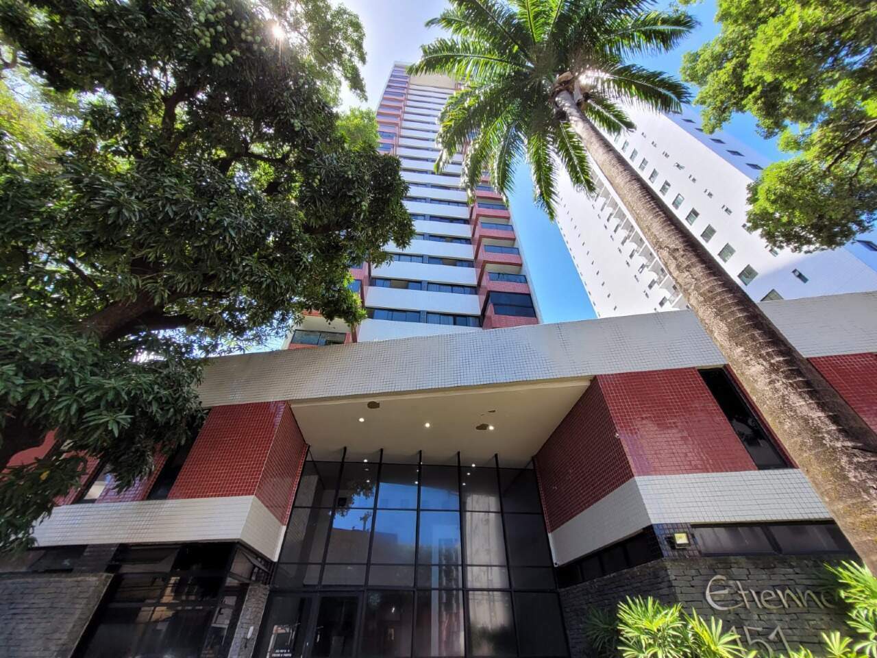 Apartamento à venda no Graças: 