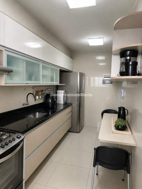 Apartamento à venda no Graças: 