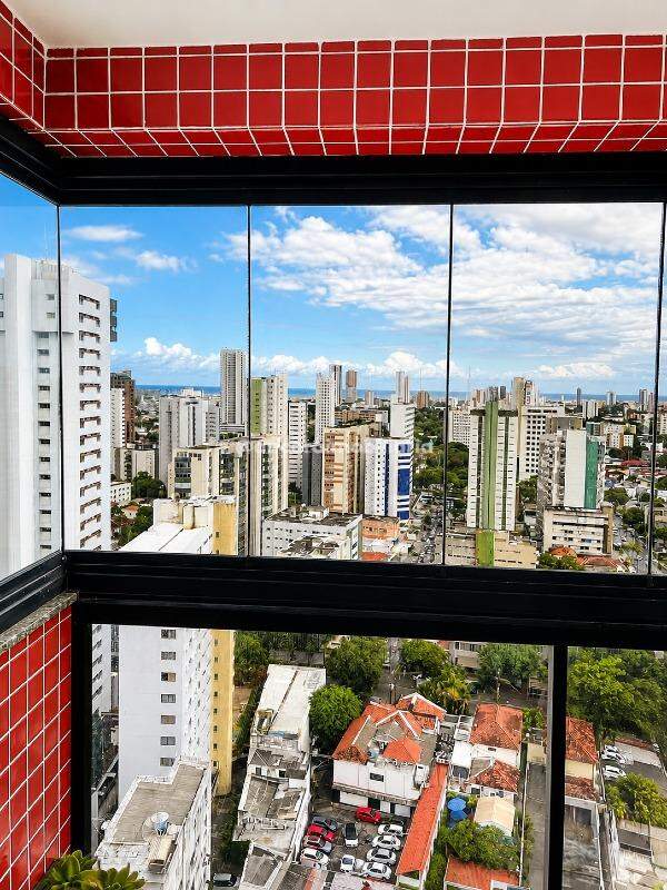 Apartamento à venda no Graças: 