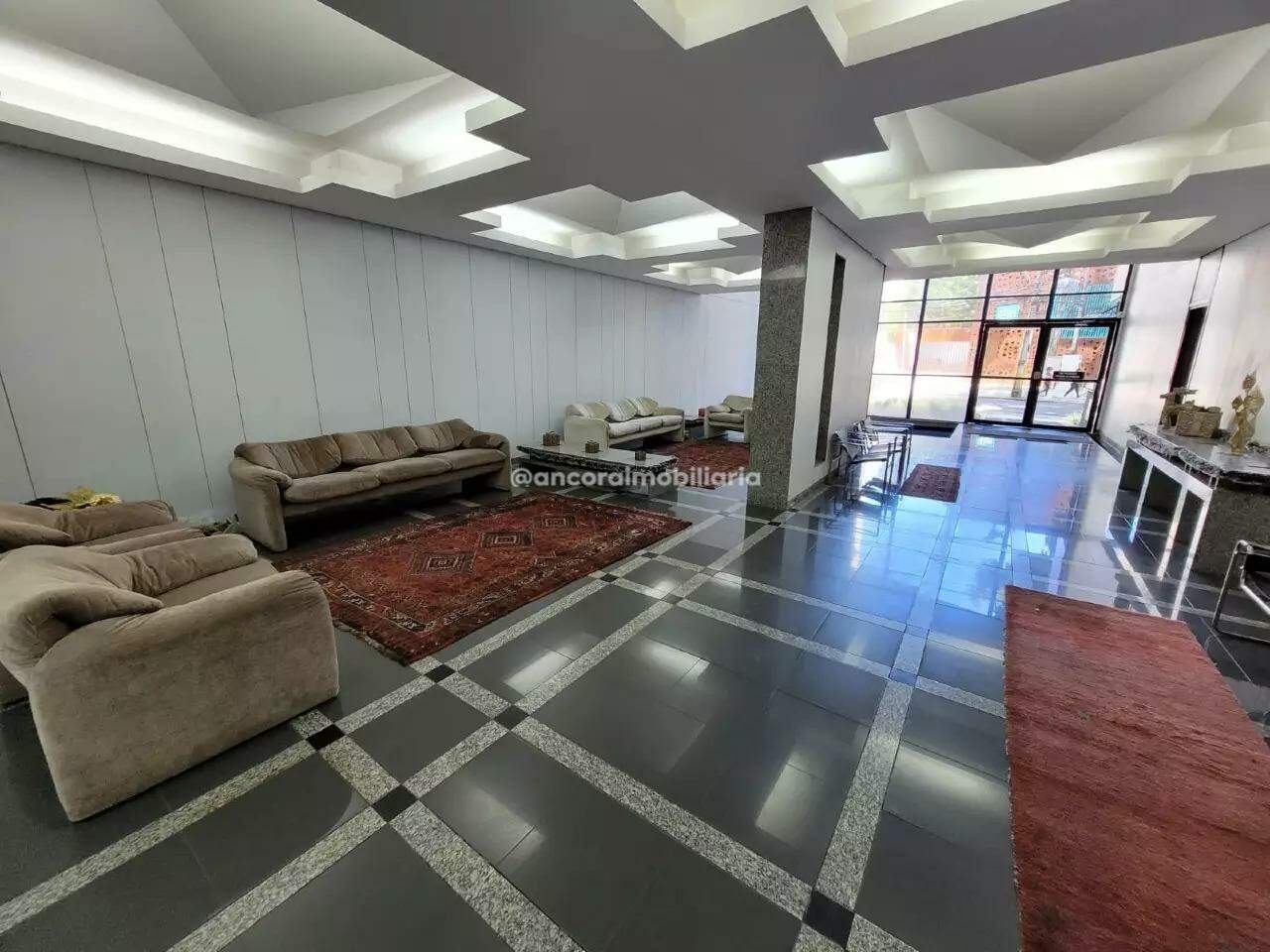 Apartamento à venda no Graças: 