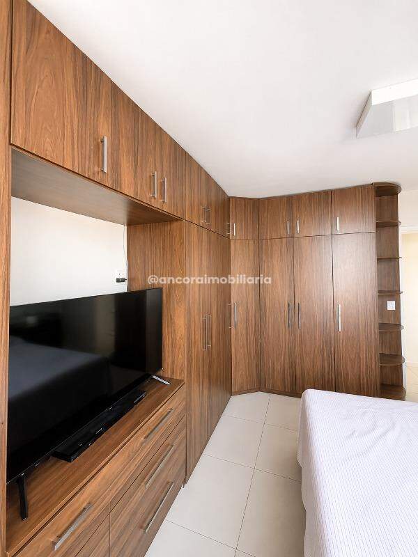 Apartamento à venda no Graças: 