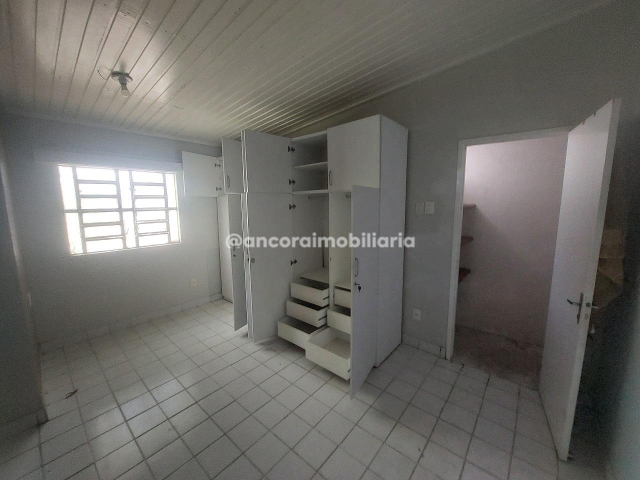 Casa à venda no Zumbi: 