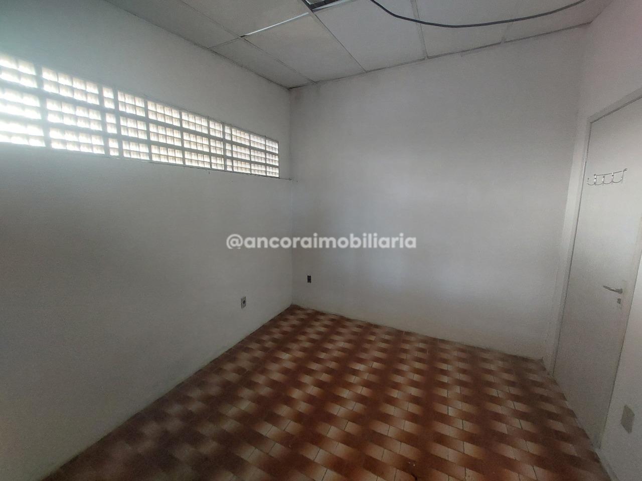 Casa à venda no Zumbi: 