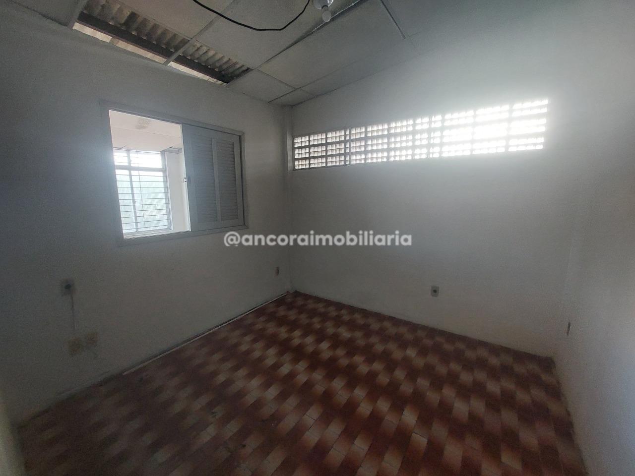 Casa à venda no Zumbi: 