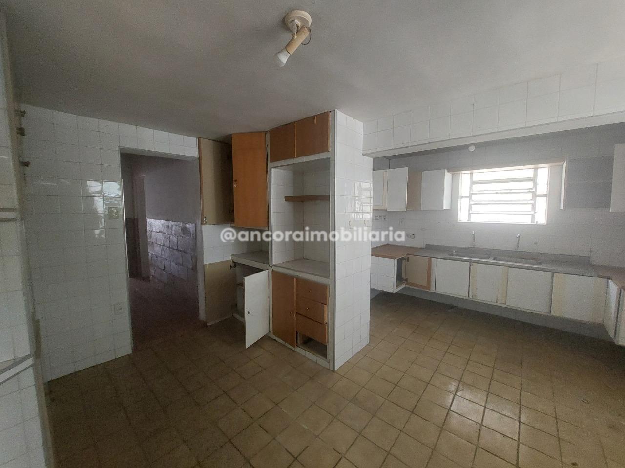 Casa à venda no Zumbi: 