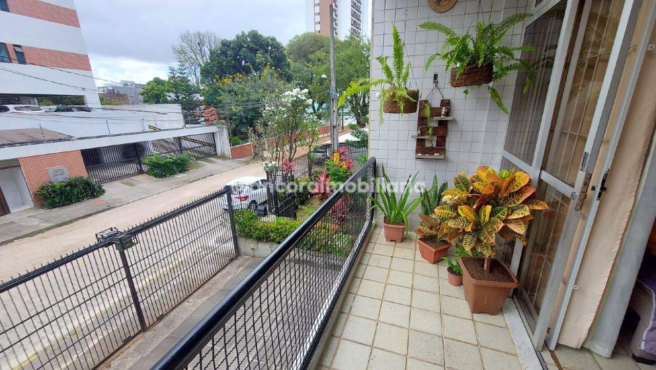 Apartamento à venda no Varzea: 