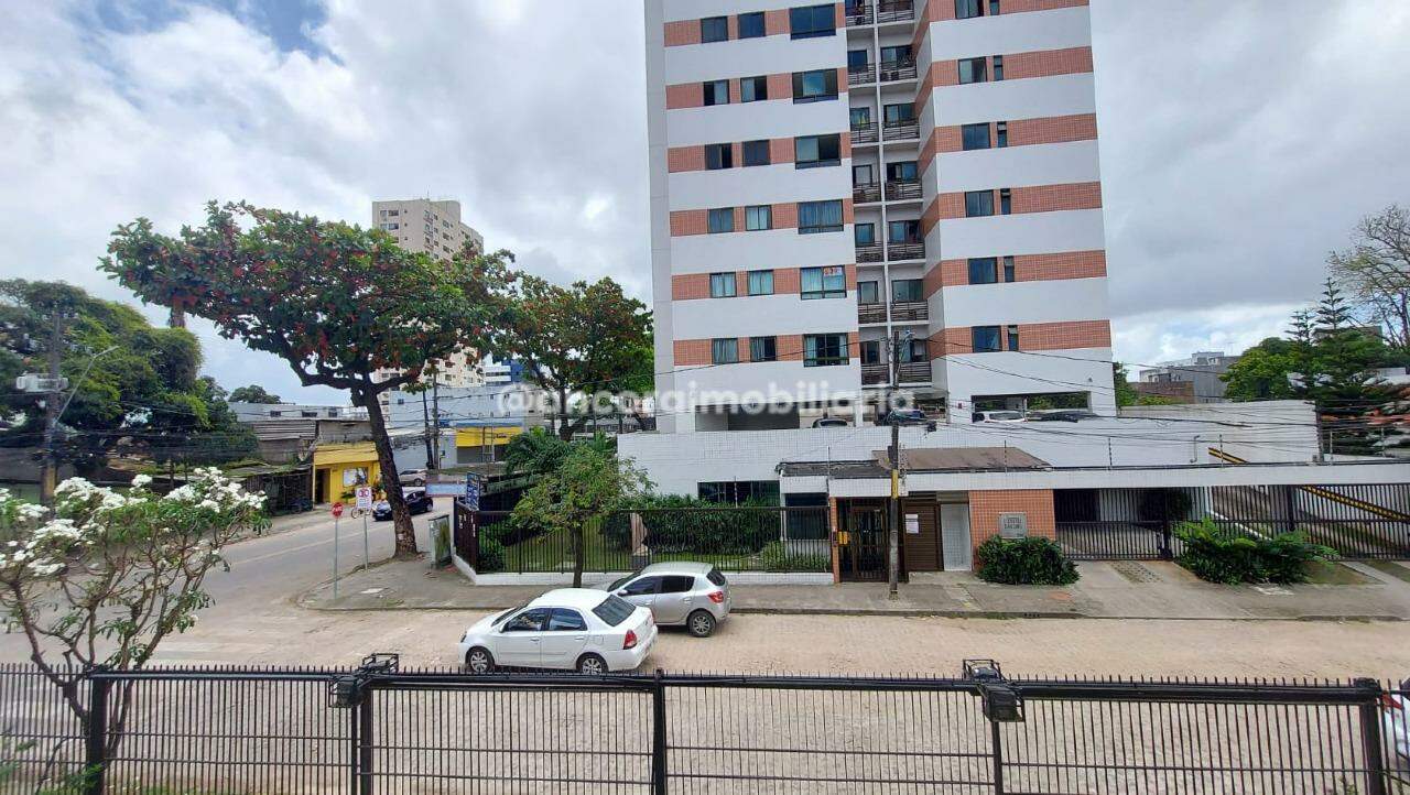 Apartamento à venda no Varzea: 