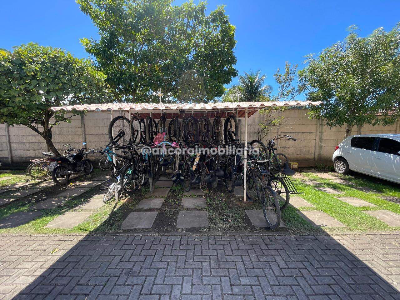 Apartamento para aluguel no Barra de Jangada: 