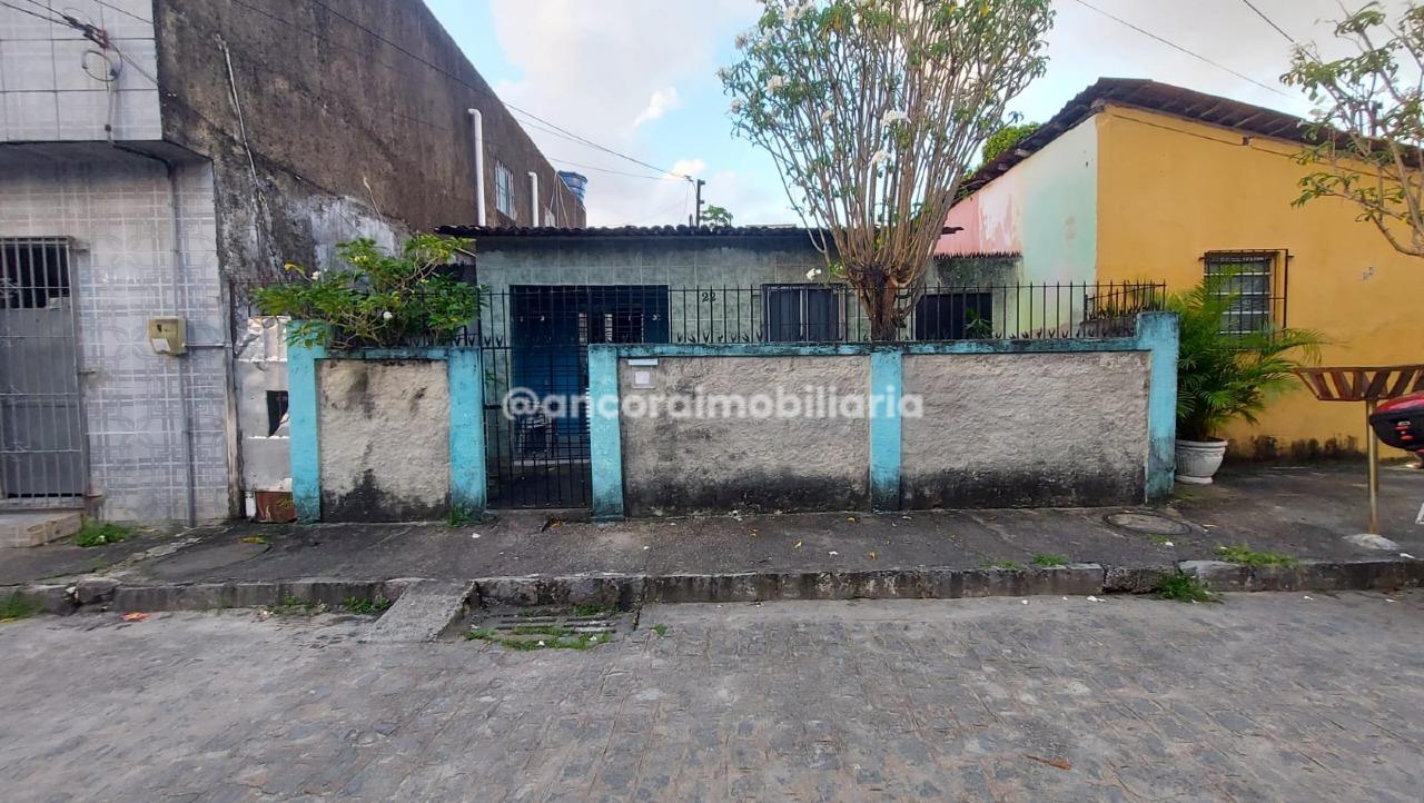 Casa à venda no Bongi: 