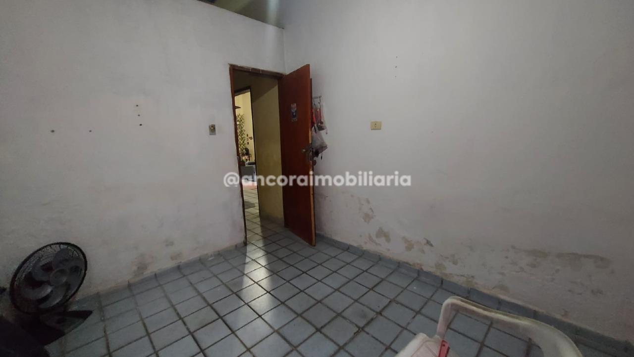 Casa à venda no Bongi: 