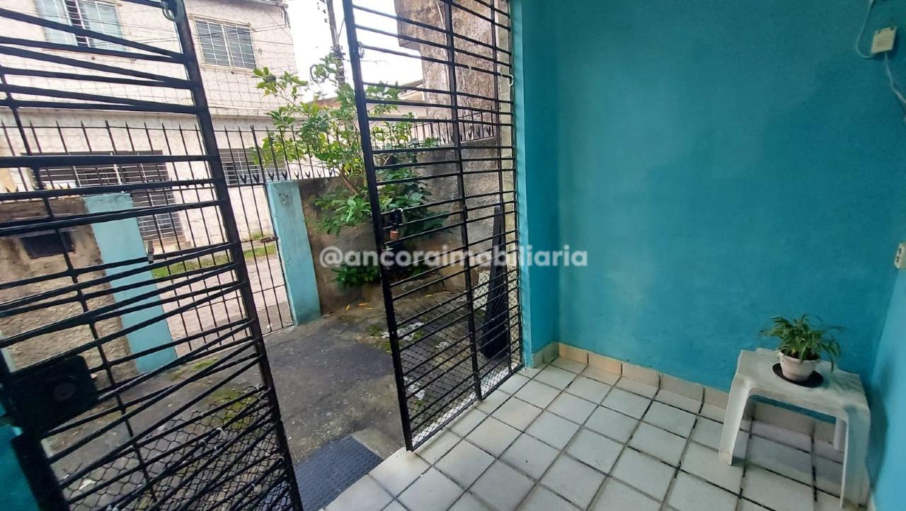Casa à venda no Bongi: 