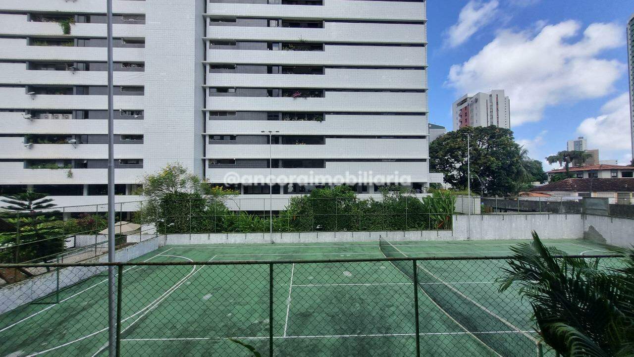 Flat à venda no Casa Forte: 