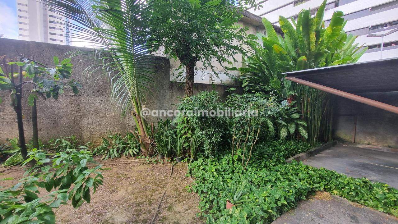 Flat à venda no Casa Forte: 