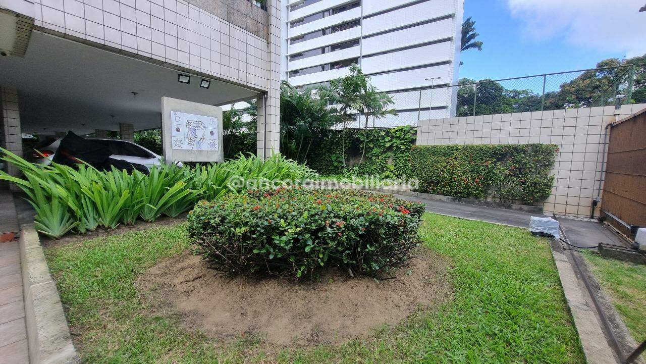 Flat à venda no Casa Forte: 