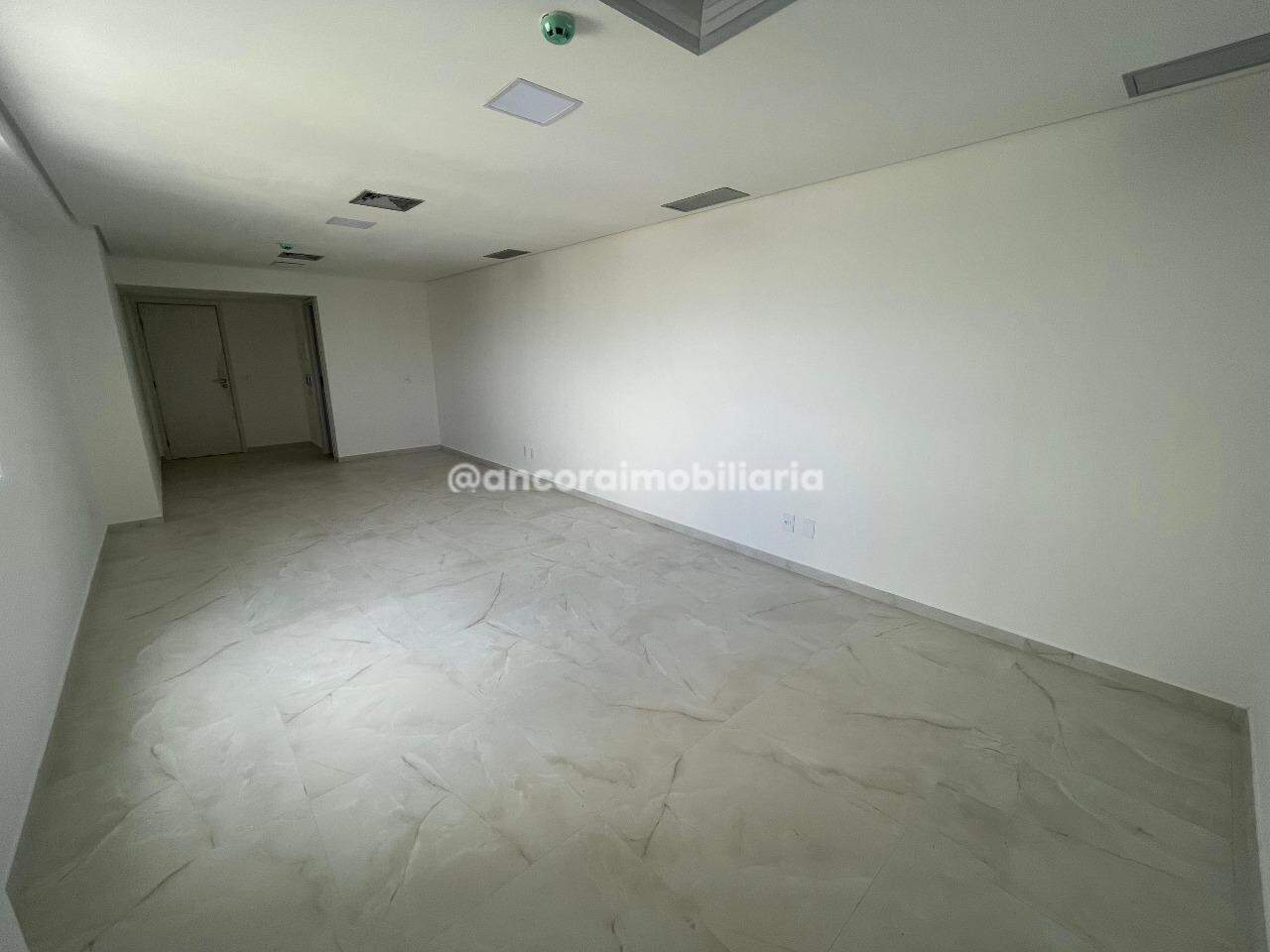 Sala para aluguel no Soledade: 