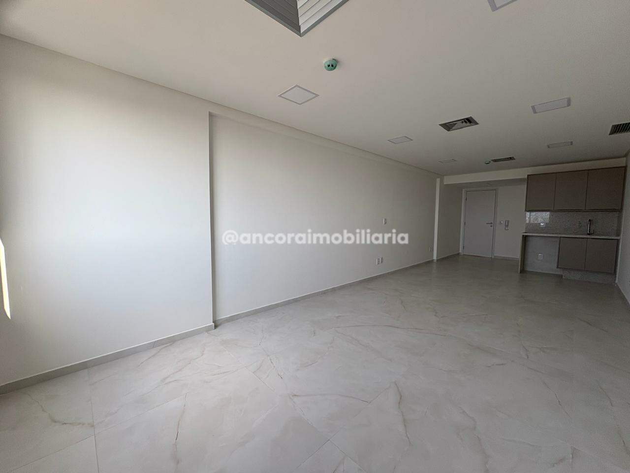Sala para aluguel no Soledade: 