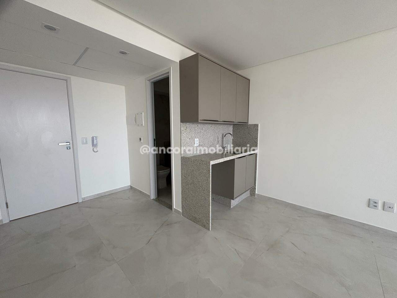 Sala para aluguel no Soledade: 