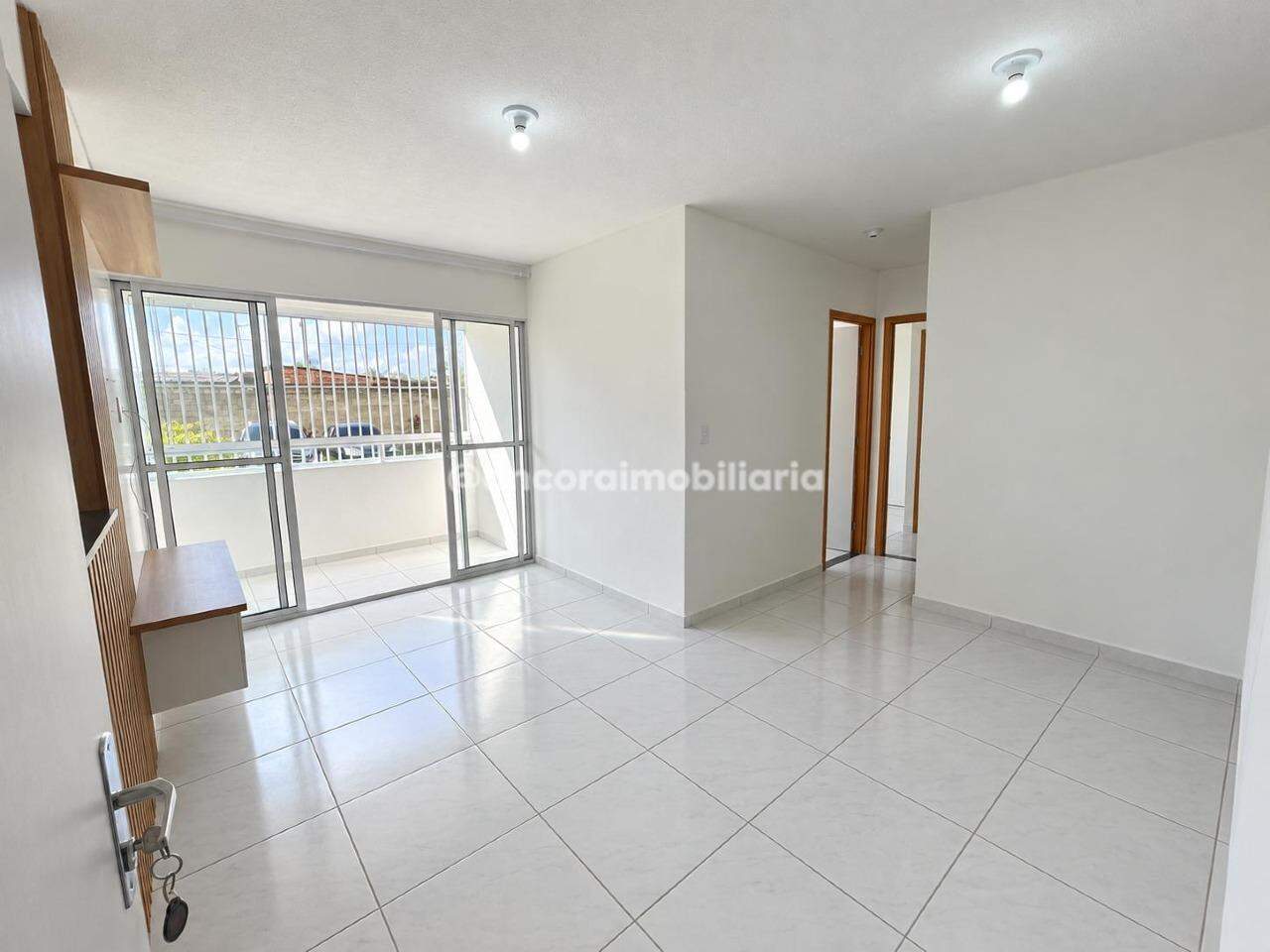 Apartamento para aluguel no Candeias: 