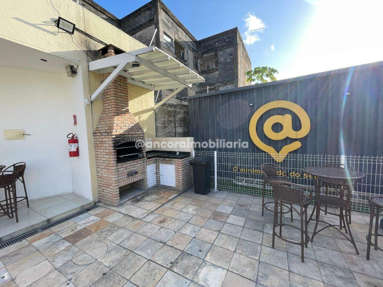 Apartamento para aluguel no Candeias: 