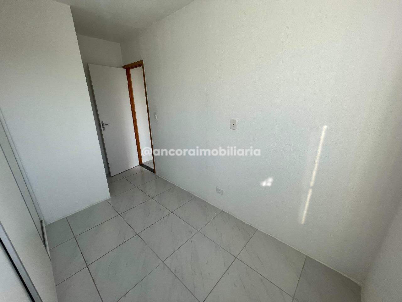 Apartamento para aluguel no Candeias: 