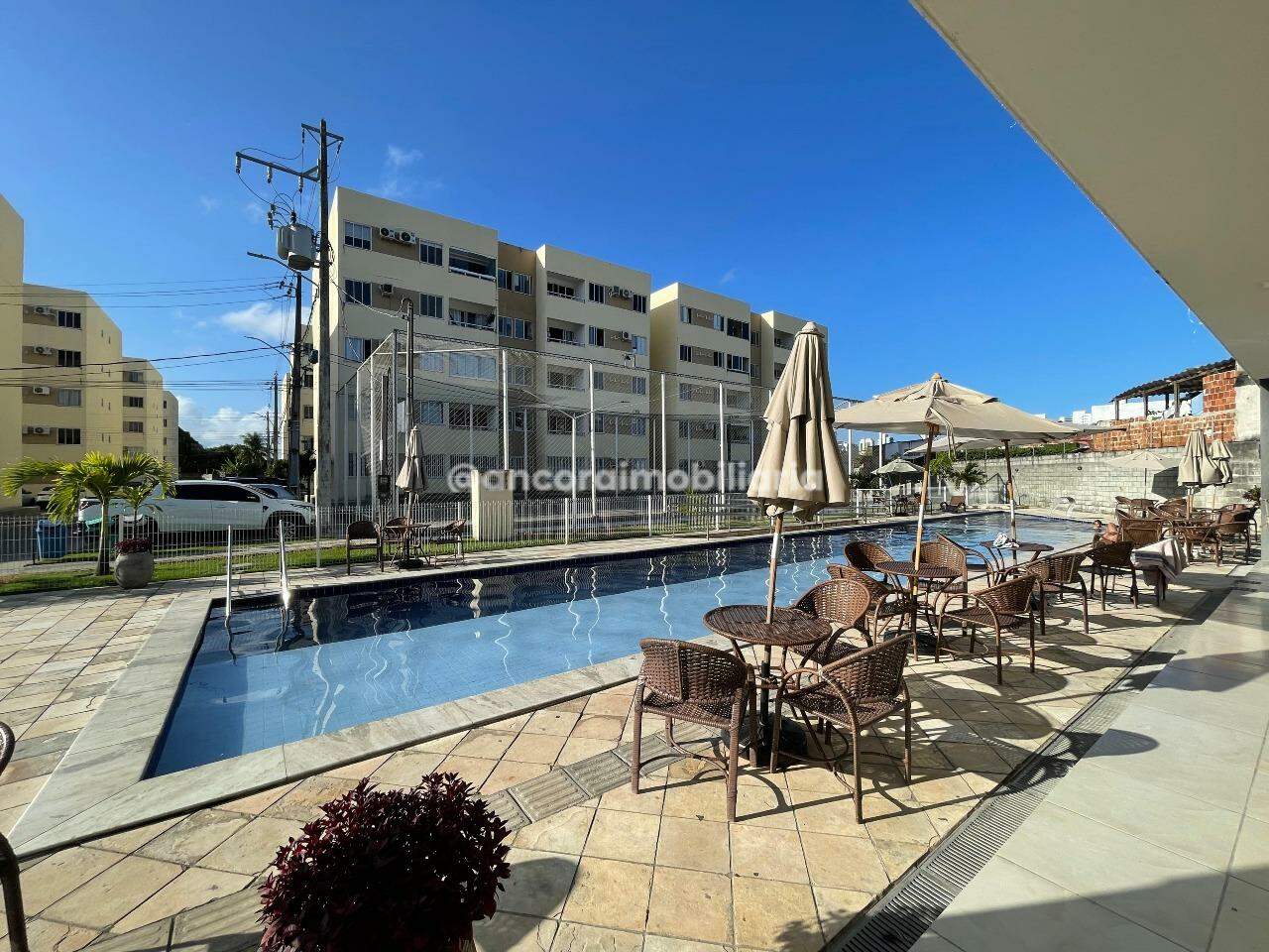 Apartamento para aluguel no Candeias: 