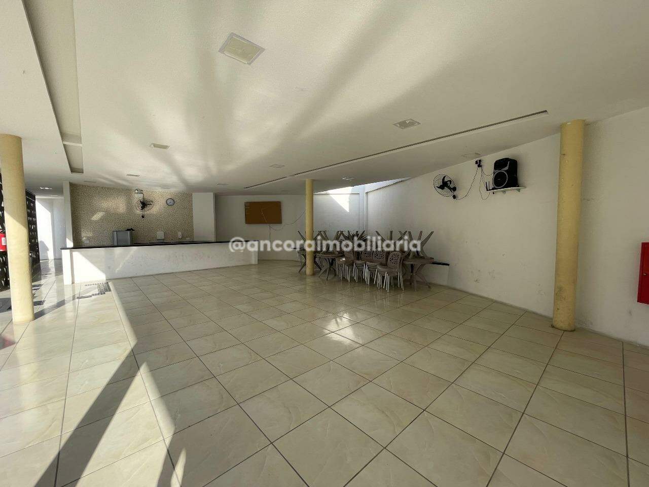 Apartamento para aluguel no Candeias: 