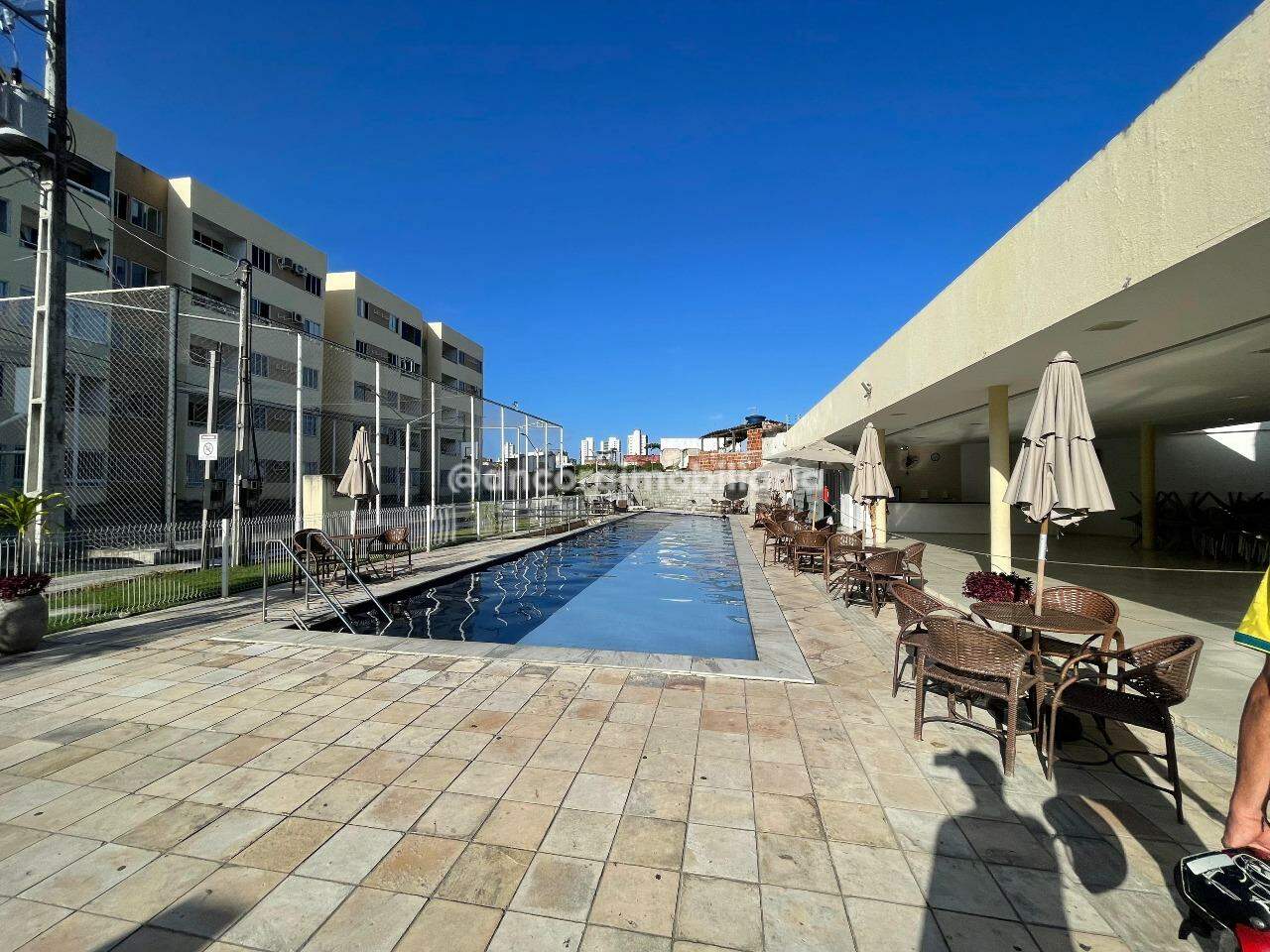 Apartamento para aluguel no Candeias: 