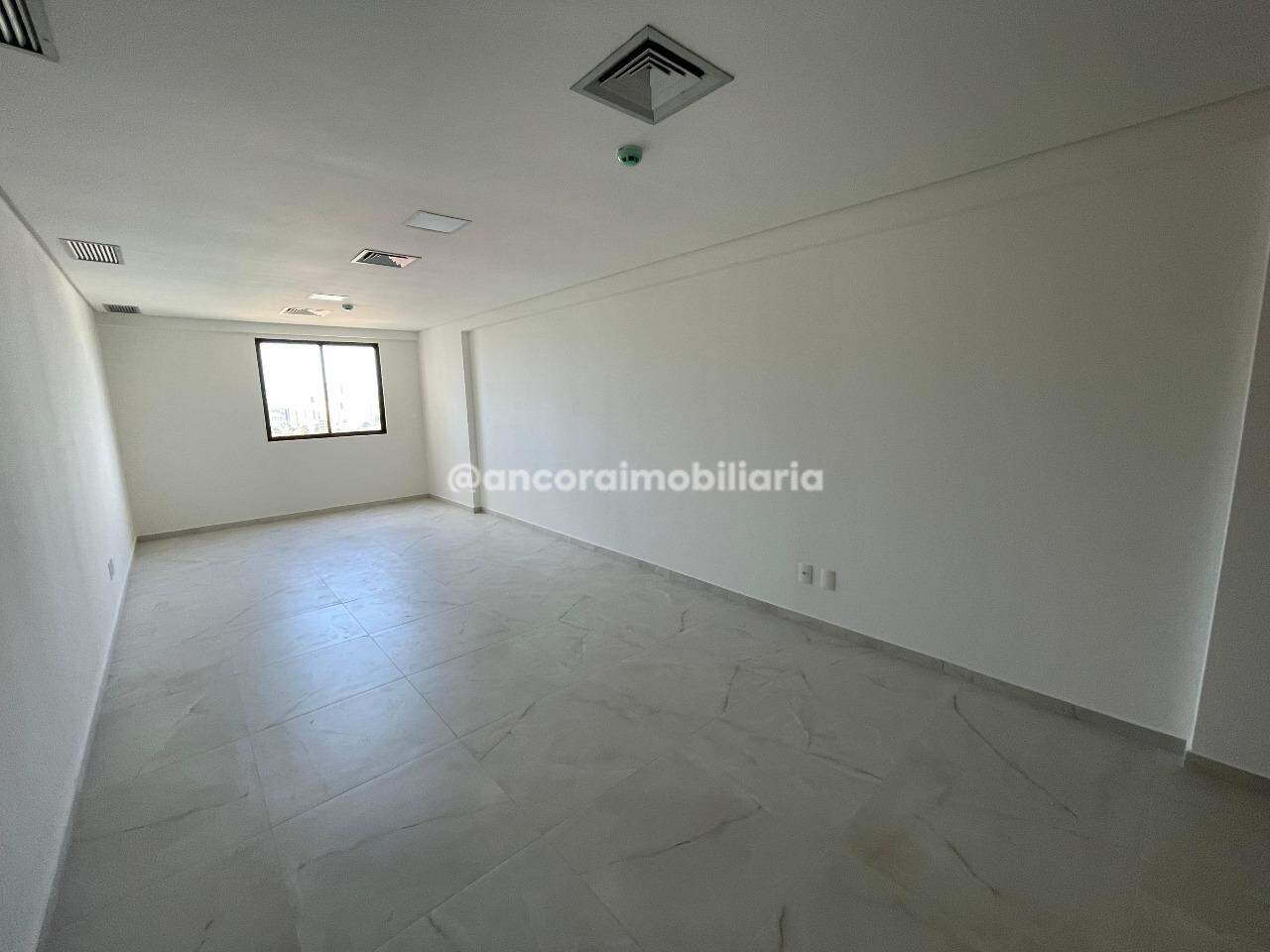 Sala para aluguel no Soledade: 