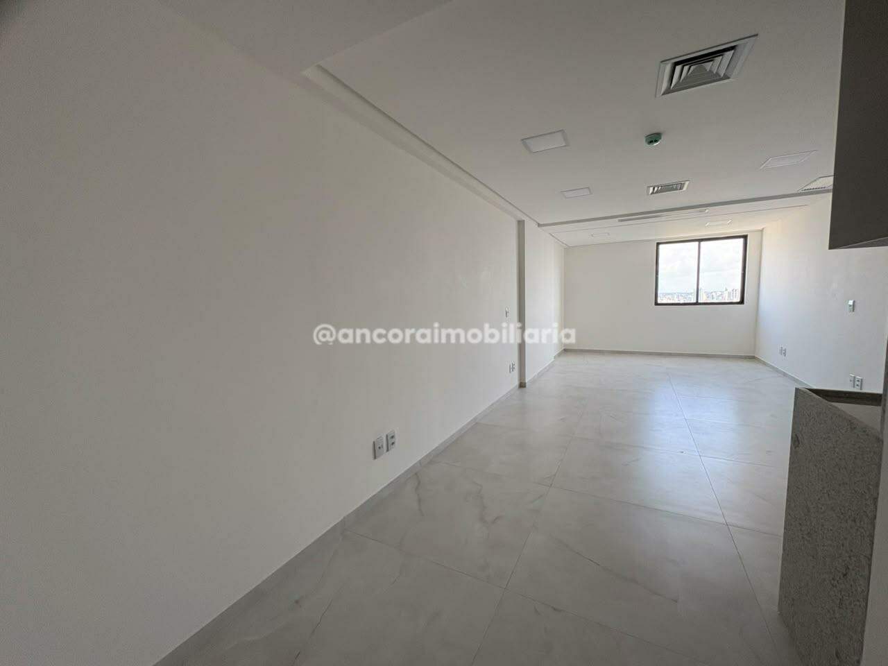 Sala para aluguel no Soledade: 