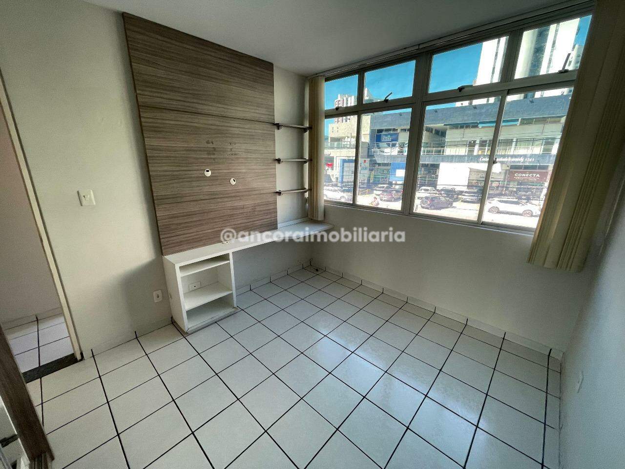 Apartamento para aluguel no Candeias: 