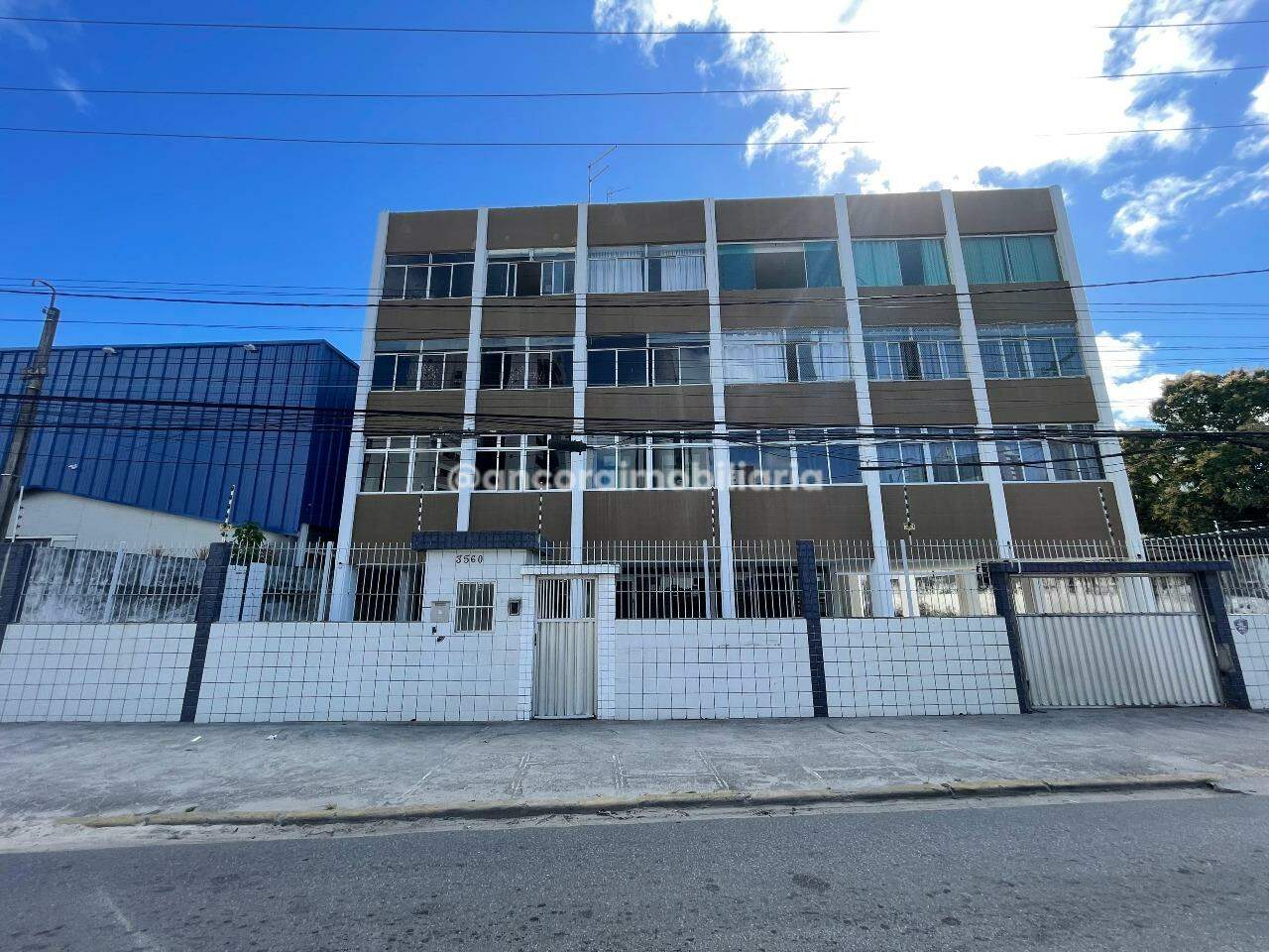 Apartamento para aluguel no Candeias: 