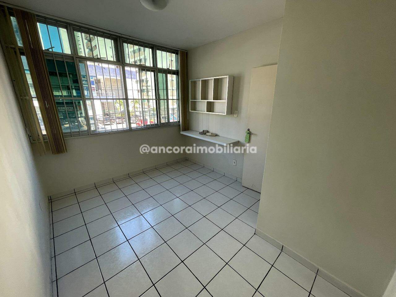 Apartamento para aluguel no Candeias: 
