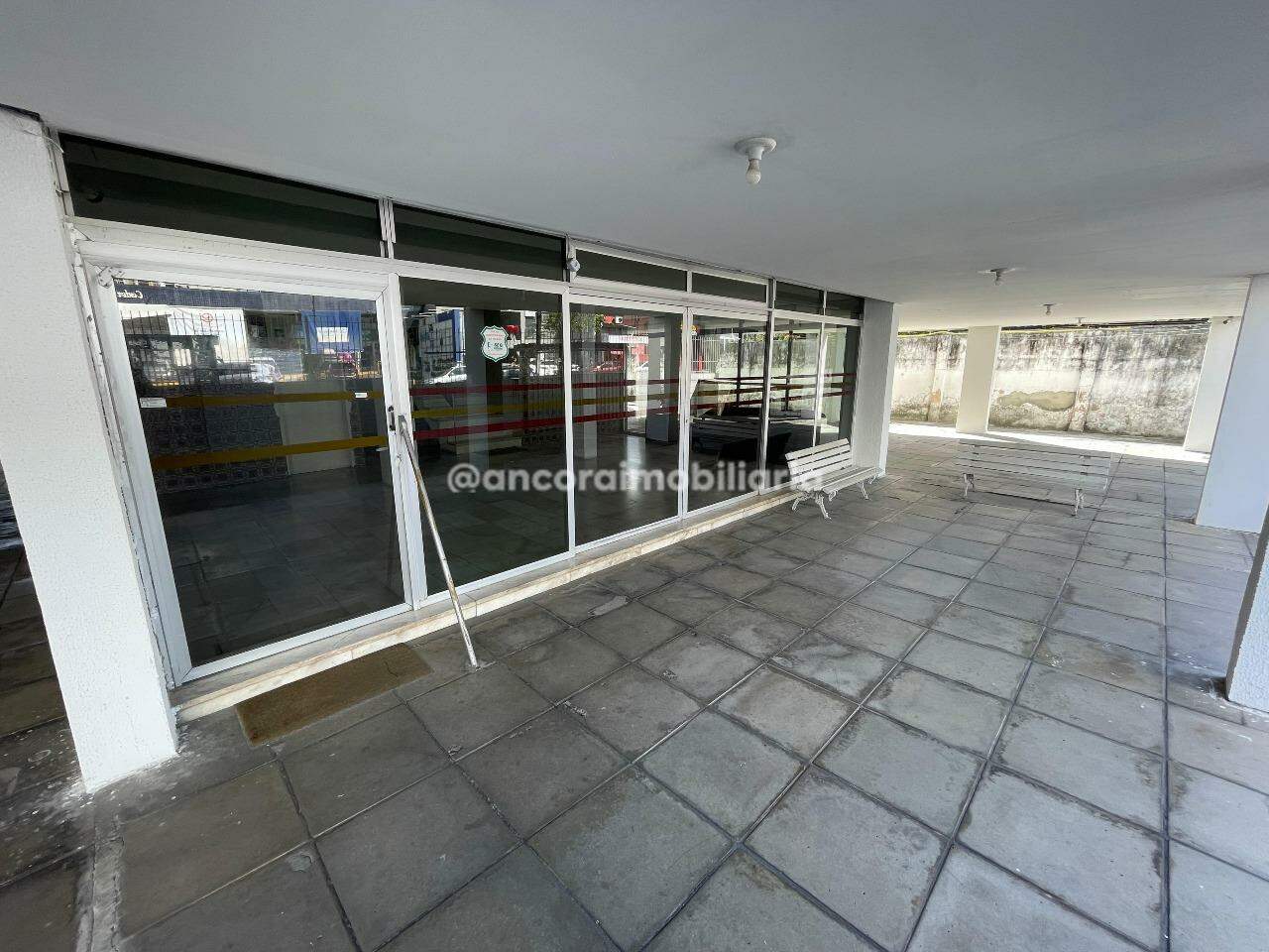 Apartamento para aluguel no Candeias: 
