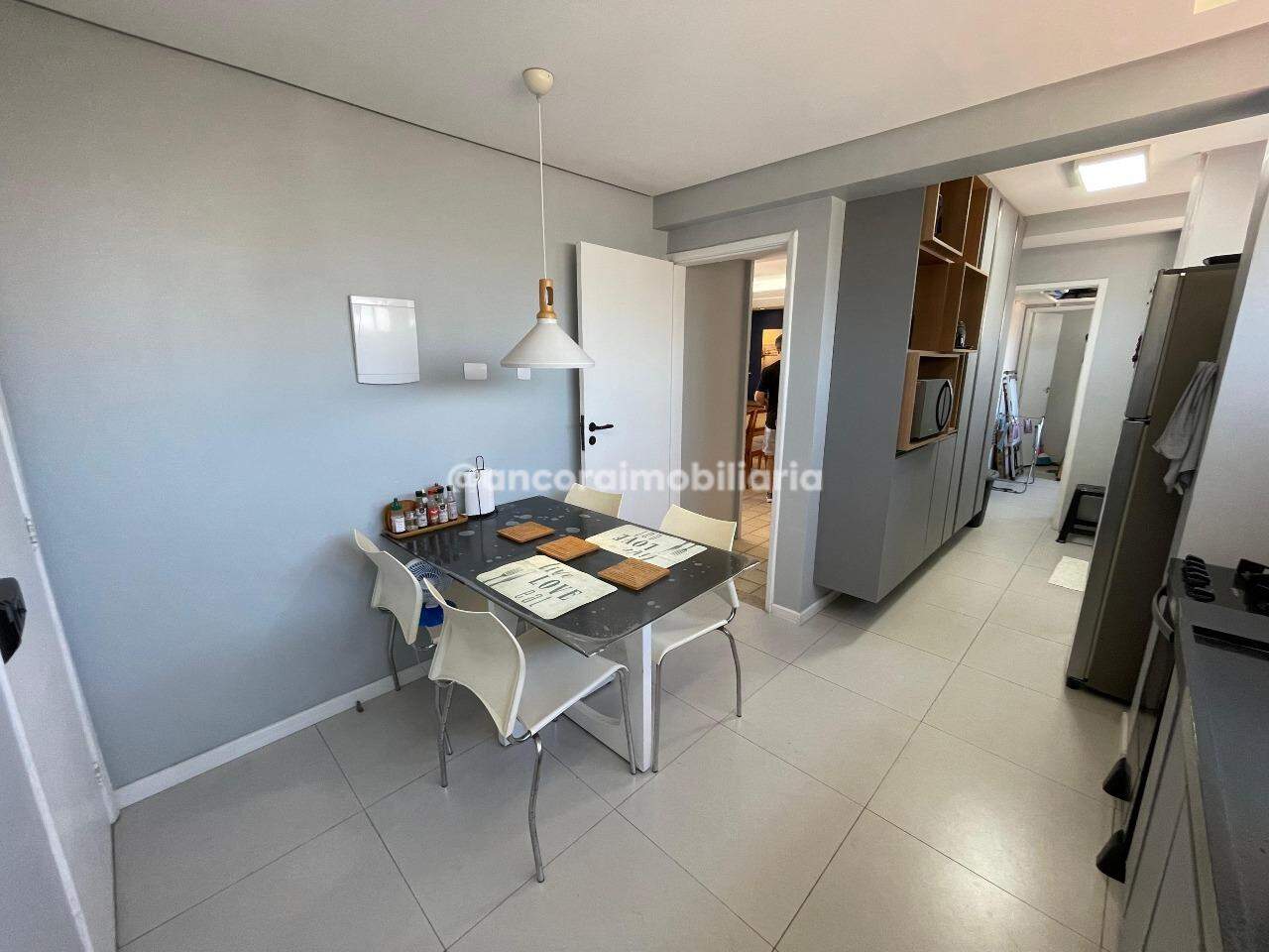 Apartamento para aluguel no Espinheiro: 