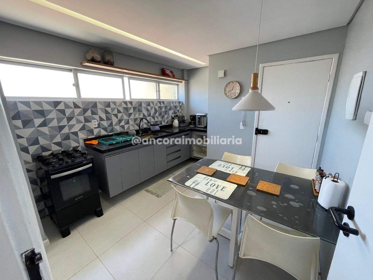 Apartamento para aluguel no Espinheiro: 