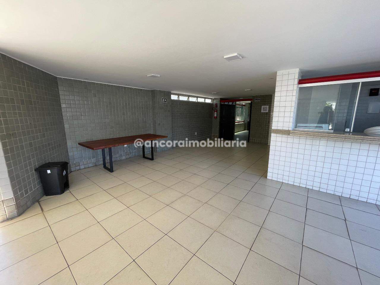 Apartamento para aluguel no Espinheiro: 